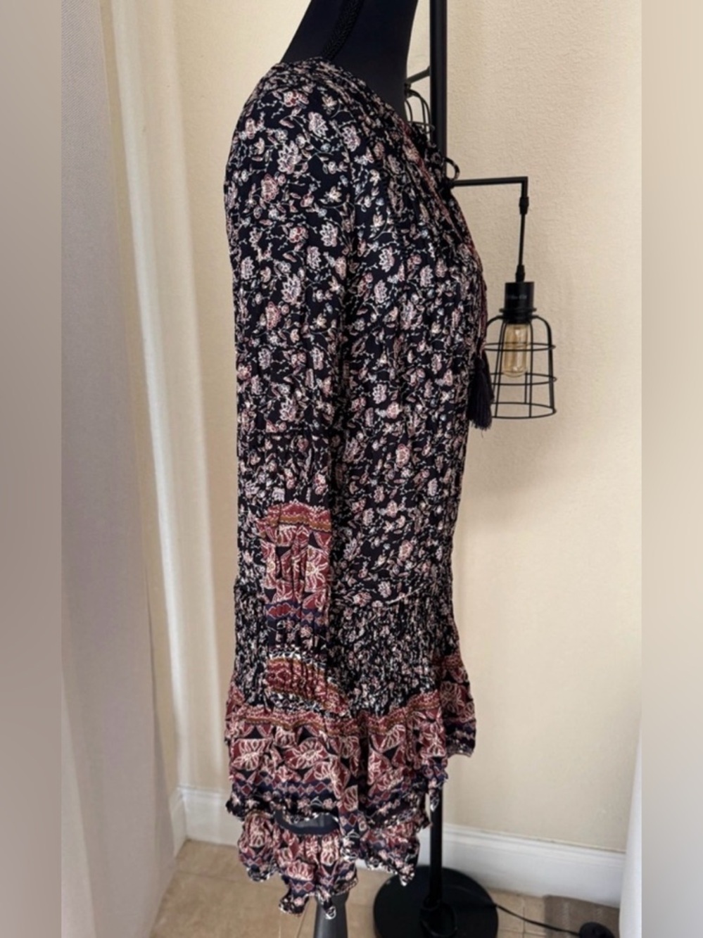 ASTR The Label Floral Ruffle Tiered Dress Boho Fairy XS - Picture 5 of 9